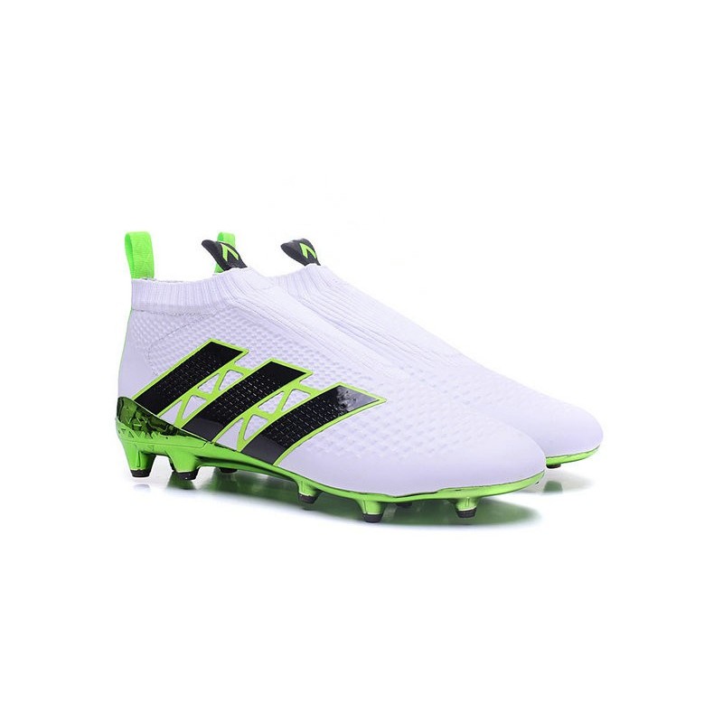 adidas scarpe da calcio nuove