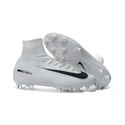 Scarpe Nuovo Nike Mercurial Superfly V FG ACC Bianco Nero
