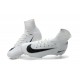 Scarpe Nuovo Nike Mercurial Superfly V FG ACC Bianco Nero